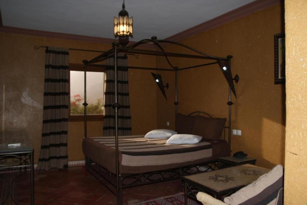 Hotel Click Excursions Tafraoute Taddart Zewnętrze zdjęcie